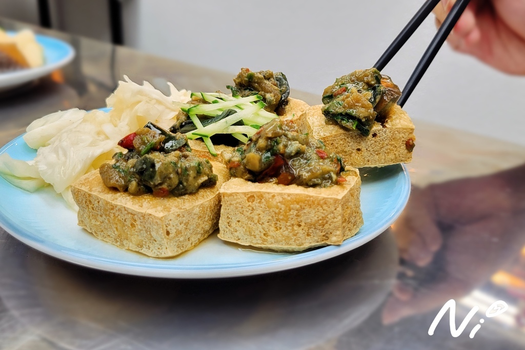 202409 台中南區 豬哥明 臭豆腐滷肉飯