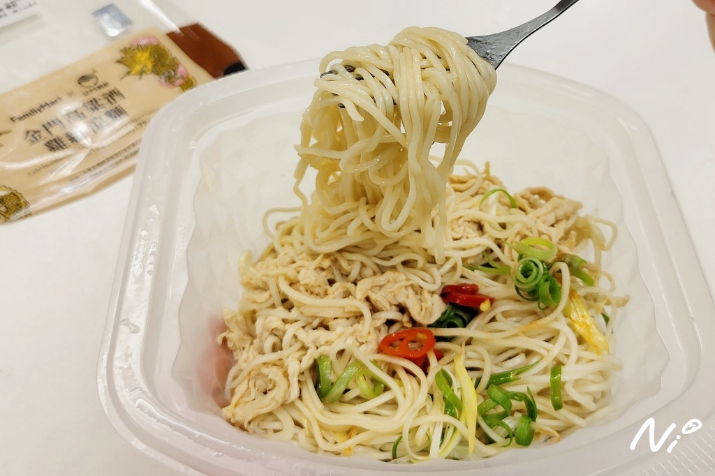 202507 全家Family Mart【金門酒廠】金門高粱酒雞絲涼麵