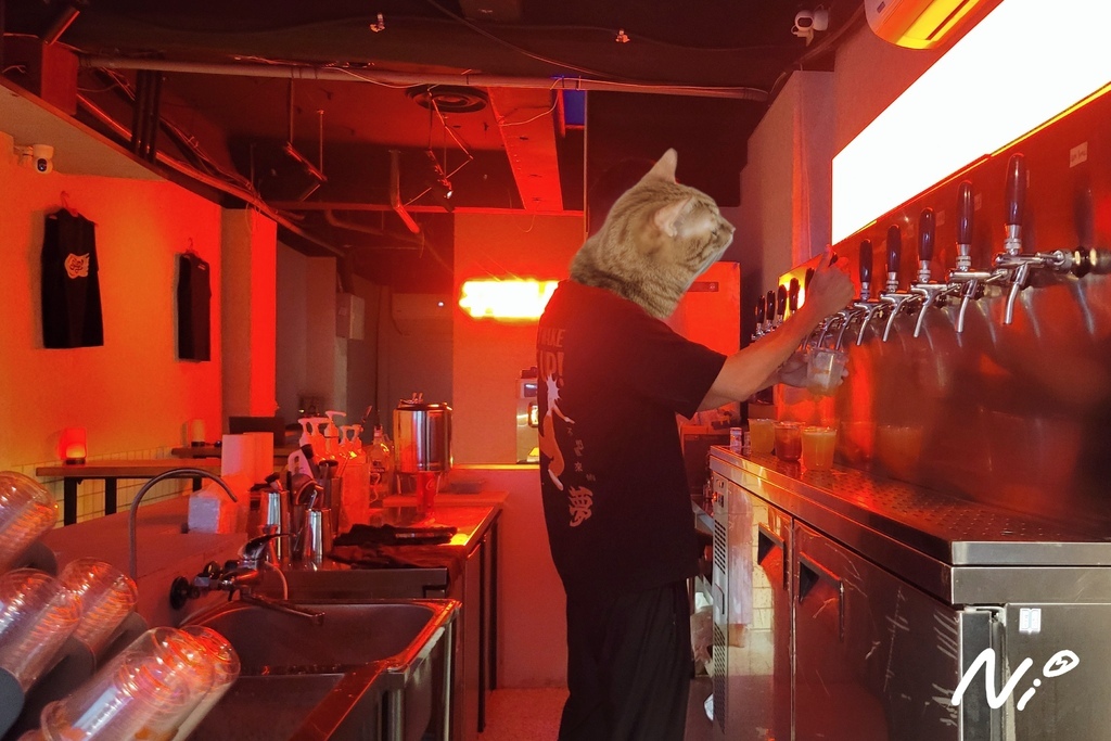 202511 不醒人室×SLAP!