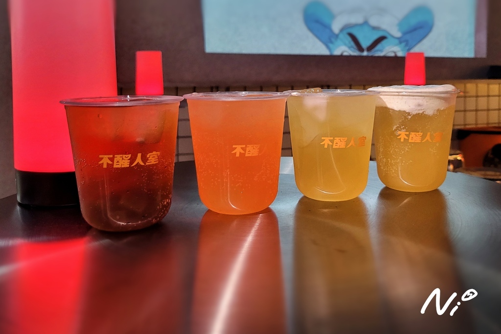 202511 不醒人室×SLAP!