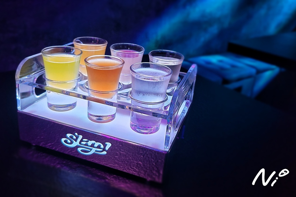 202511 不醒人室×SLAP!