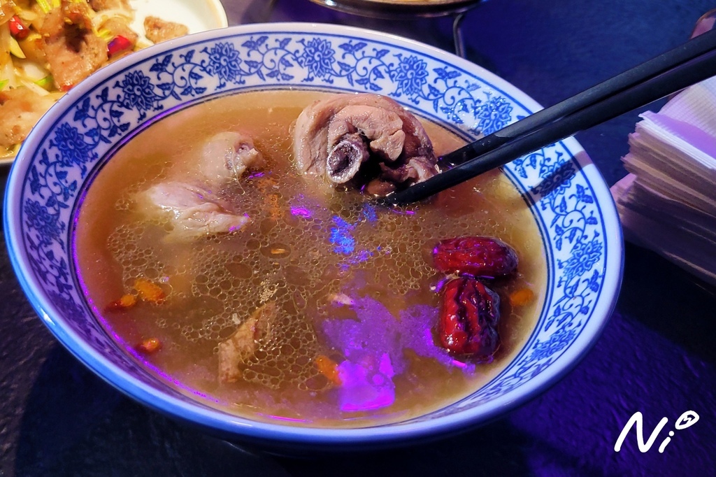 [食記。桃園中壢]不醒人室×SLAP! 「大人系+咀嚼感」萃