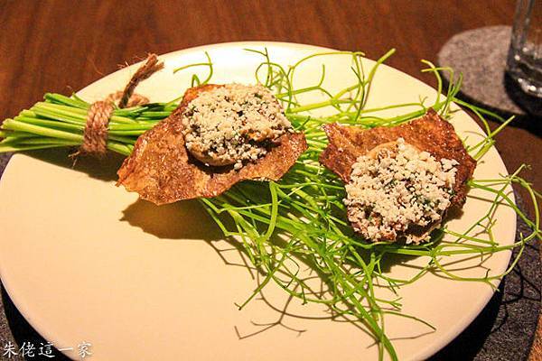 IMG_0042.jpg IMG_0042.jpg