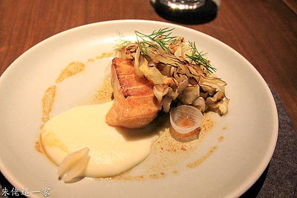 IMG_0058.jpg IMG_0058.jpg