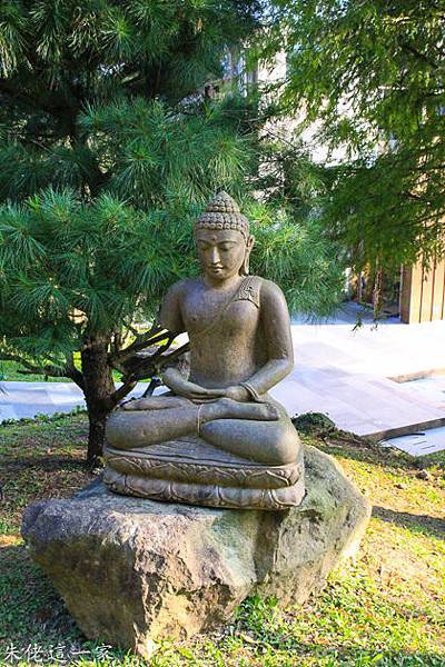 IMG_0404-3.jpg IMG_0404-3.jpg