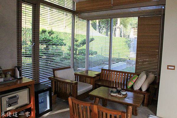 IMG_0443-3.jpg IMG_0443-3.jpg