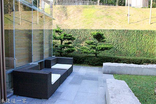 IMG_0502-3.jpg IMG_0502-3.jpg