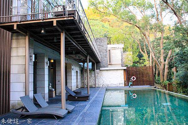 IMG_0512-3.jpg IMG_0512-3.jpg