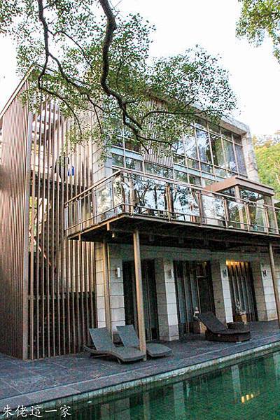 IMG_0517-3.jpg IMG_0517-3.jpg