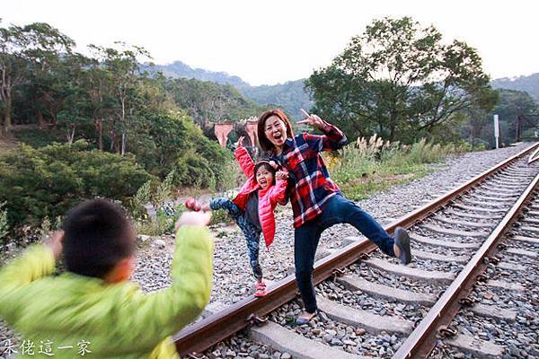 IMG_0555-3.jpg IMG_0555-3.jpg