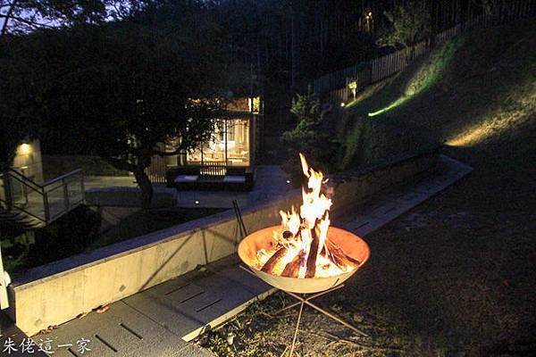 IMG_0577-3.jpg IMG_0577-3.jpg