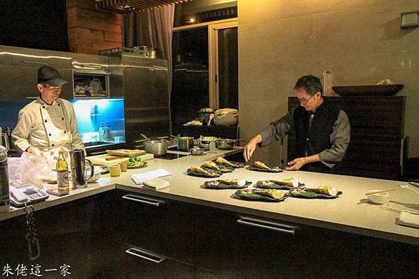 IMG_0591-3.jpg IMG_0591-3.jpg