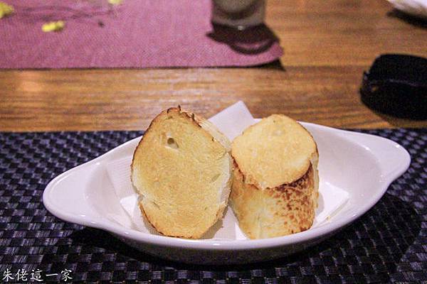 IMG_0599-3.jpg IMG_0599-3.jpg