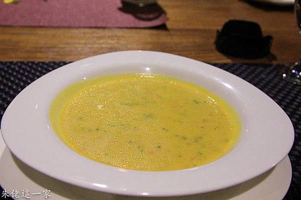 IMG_0600-3.jpg IMG_0600-3.jpg