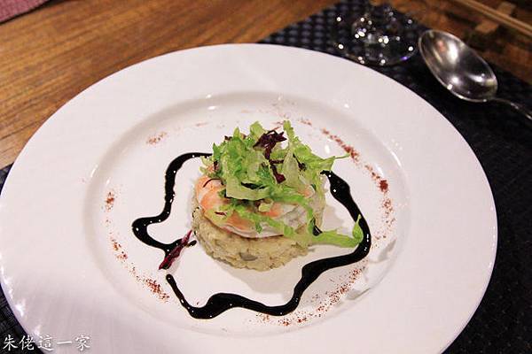 IMG_0606-3.jpg IMG_0606-3.jpg