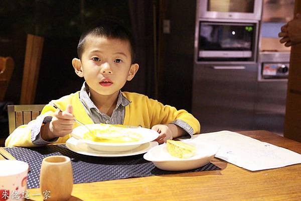 IMG_0602-3.jpg IMG_0602-3.jpg