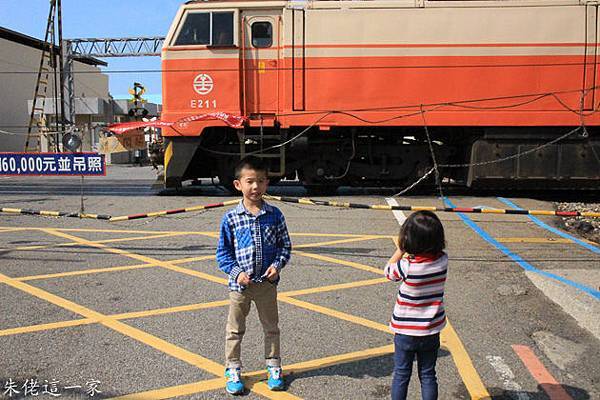 IMG_0790-2.jpg IMG_0790-2.jpg