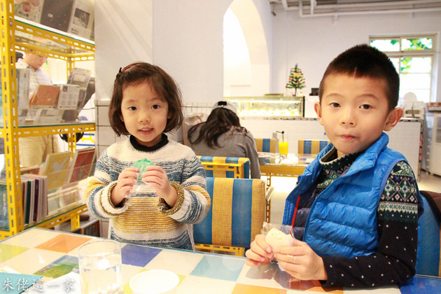 IMG_0063.jpg IMG_0063.jpg