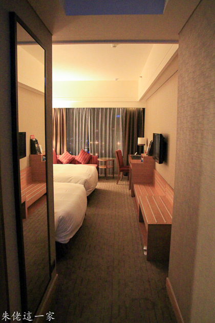 IMG_0449.jpg IMG_0449.jpg