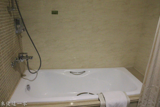 IMG_0462.jpg IMG_0462.jpg