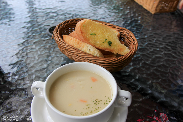 IMG_0064.jpg IMG_0064.jpg