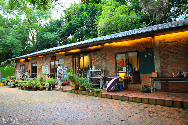 IMG_0104.jpg IMG_0104.jpg