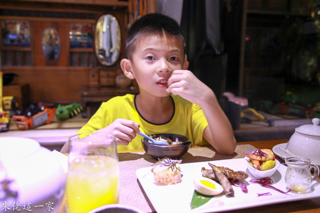 IMG_0389.jpg IMG_0389.jpg