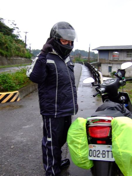 無奈遇到下雨