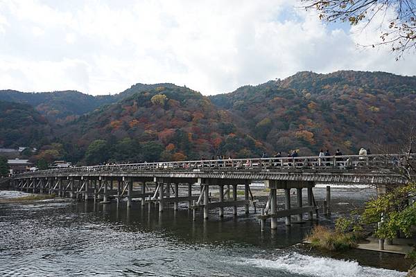 210 渡月橋 02.jpg