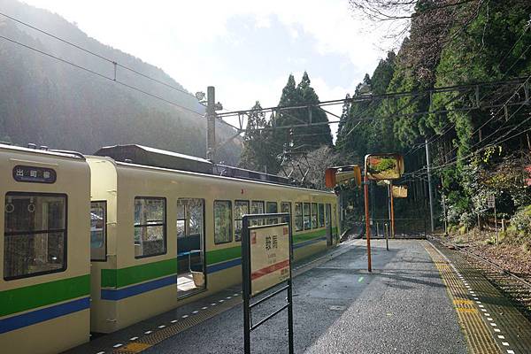 406 叡山電車鞍馬駅 01.jpg