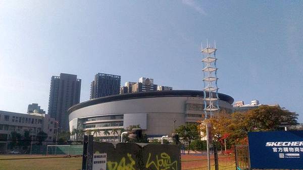 高捷巨蛋站 08.jpg