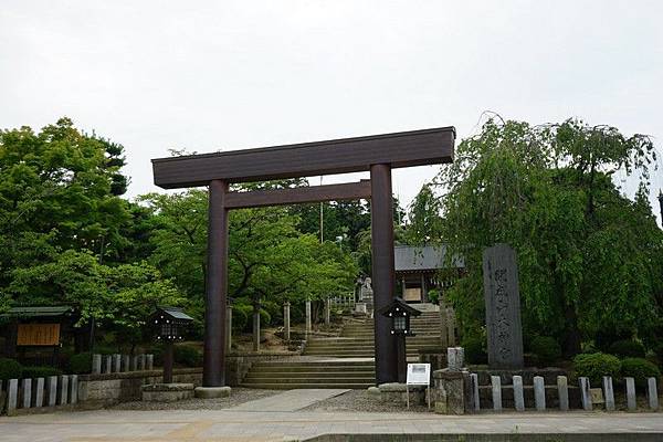 F09 開成山大神宮 01.jpg