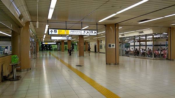 K12 JR上野車站 05.jpg