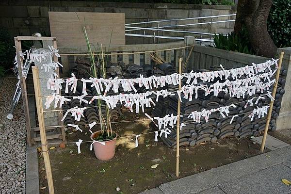 L06 上野公園五條天神社、花園稲荷神社 04.jpg