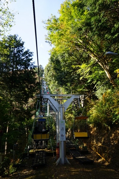 B05 高尾山上山吊椅 30.jpg