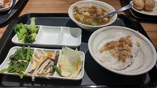 小文魯肉飯東信店 11.jpg