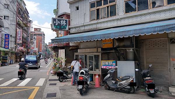 基隆鐵路邊胡椒餅 02.jpg