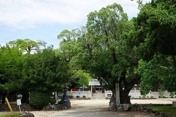 E17 葺田八幡神社 02.jpg