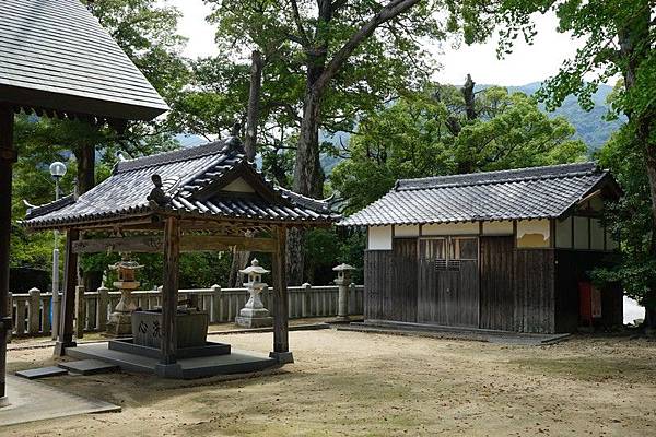 E17 葺田八幡神社 10.jpg