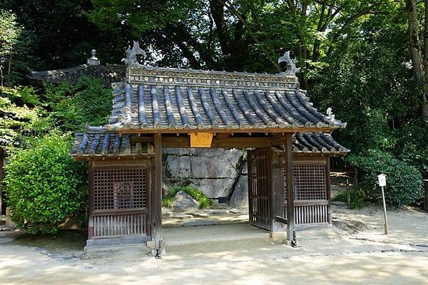 F09 岡山後樂園 28.jpg F09 岡山後樂園 28.jpg