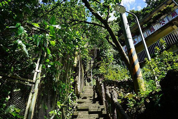 仙蹟岩（景興路登山口）03.jpg