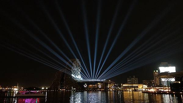 光榮碼頭燈光秀 05.jpg