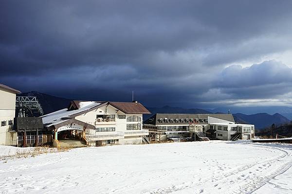 B10 谷川岳天神平滑雪場 10.jpg