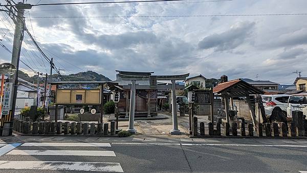 B7 下馬神社 07.jpg