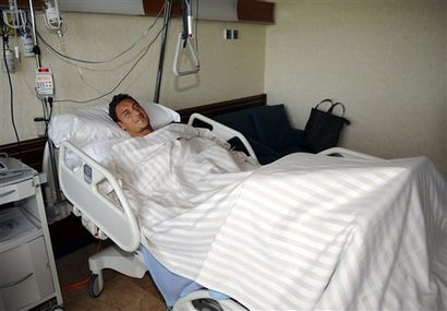 20080421_Totti in hospital.jpg