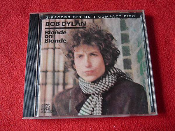 bob dylan blonde.JPG