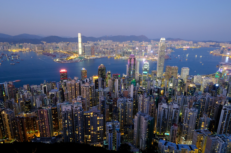 香港太平山纜車、凌霄閣夜景、  香港旅游專線
