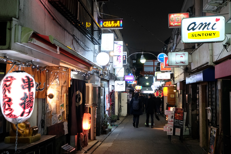 【东京】新宿歌舞伎町一番街:牛郎价格拉客&美食景点,情色场所走一回 皮皮旅行网 【东京】新宿歌舞伎町一番街:牛郎价格拉客&美食景点,情色场所走一回 皮皮旅行网