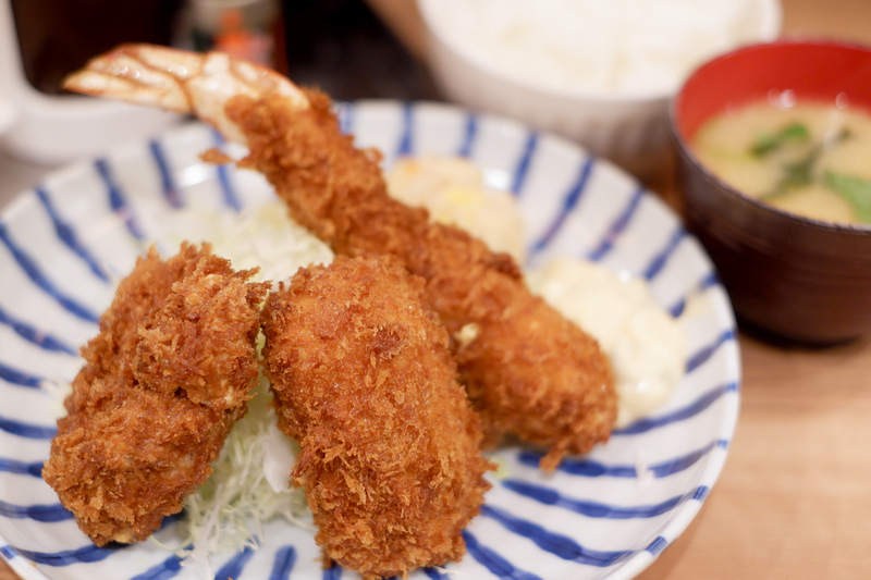 [食記] 東京：小田保炸豬排  激推巨無霸煎牡蠣