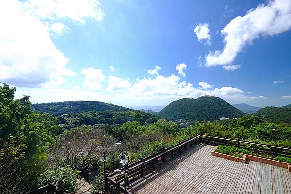 陽明山 擎天崗大草原步道 看牛開放免門票 公車交通怎麼去一日遊 波比看世界 痞客邦